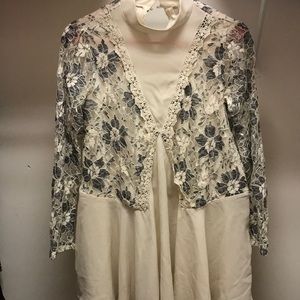 Altar’d State tunic